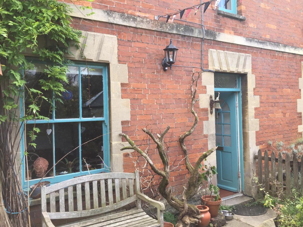 Bed and Breakfast Moon In The Apple Tree Glastonbury Exteriér fotografie